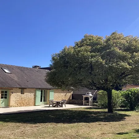 Stonehouse In France Near Dordogne River * Prats-de-Carlux
